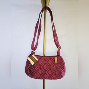 Donna Sharp Sakroots Maroon Floral Quilted Crossbody Bag